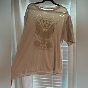 Gently worn graphic free bird tee size 2x